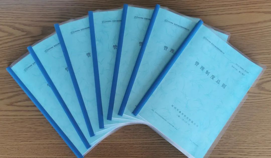 2-22030GA232W7.jpg